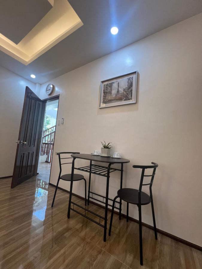 Rich-Vania Suites เจเนอรัลลูนา ภายนอก รูปภาพ