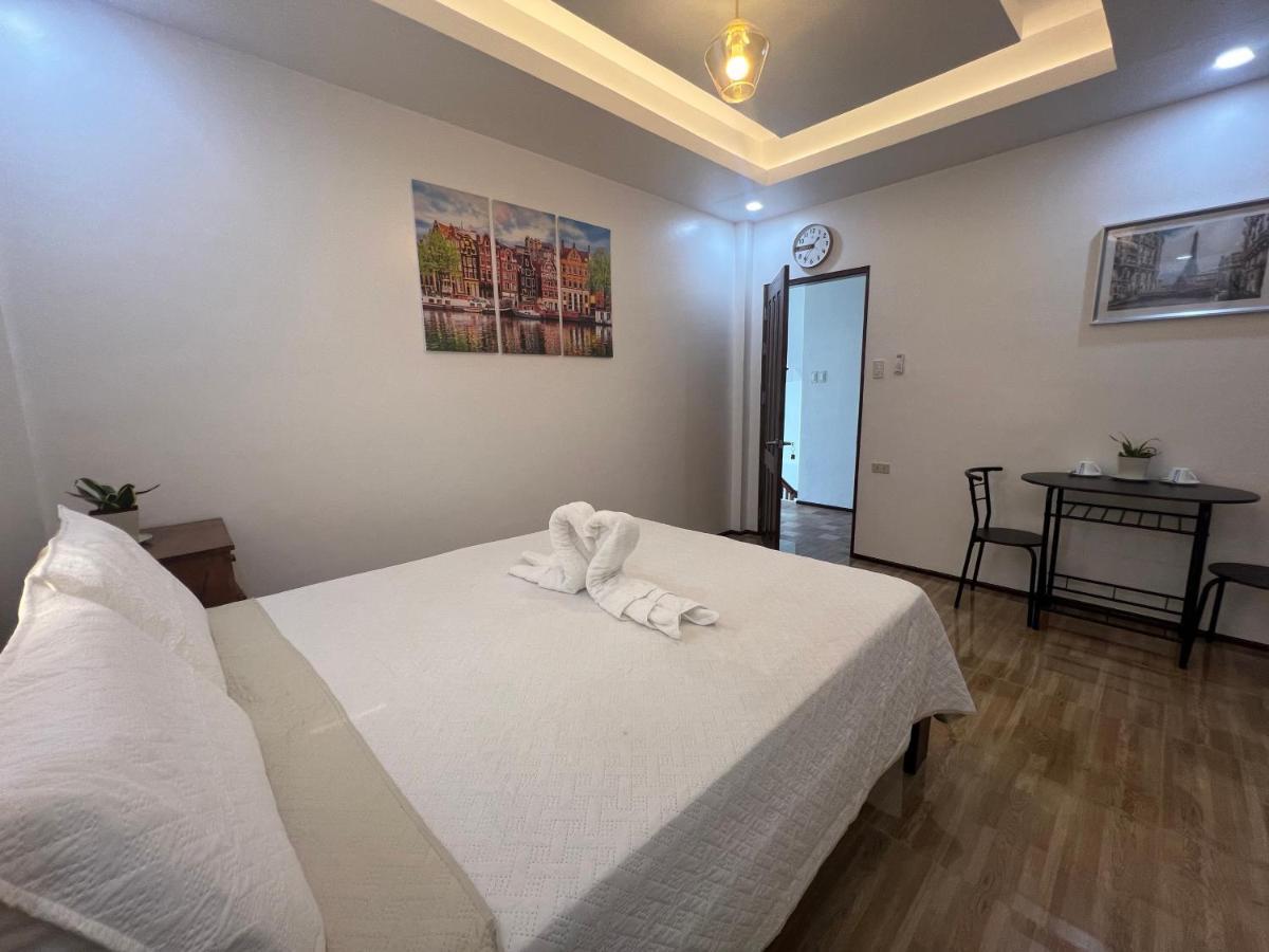 Rich-Vania Suites เจเนอรัลลูนา ภายนอก รูปภาพ