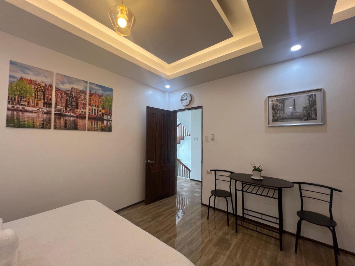 Rich-Vania Suites เจเนอรัลลูนา ภายนอก รูปภาพ